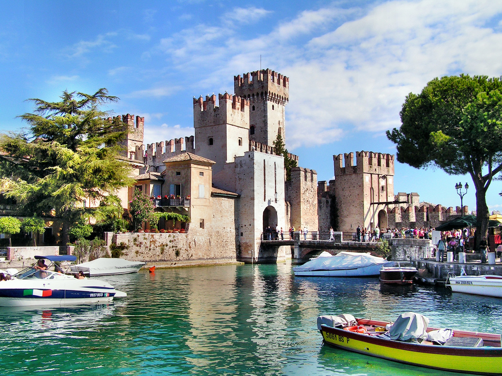 Sirmione Castle, Lake Garda, Lombardy, Italy – Visititaly.info
